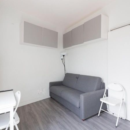 Studio Meuble Жантийи Экстерьер фото