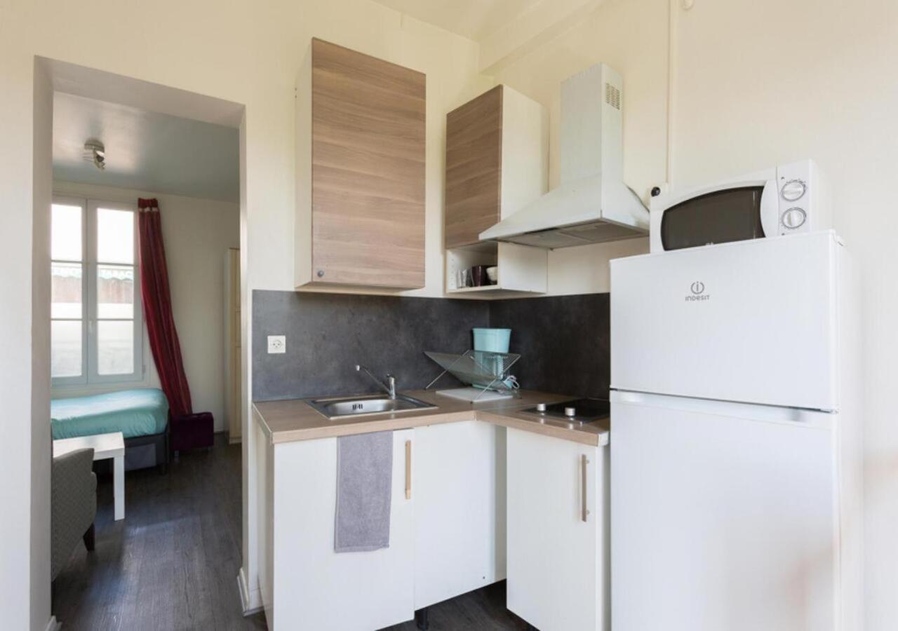 Studio Meuble Жантийи Экстерьер фото