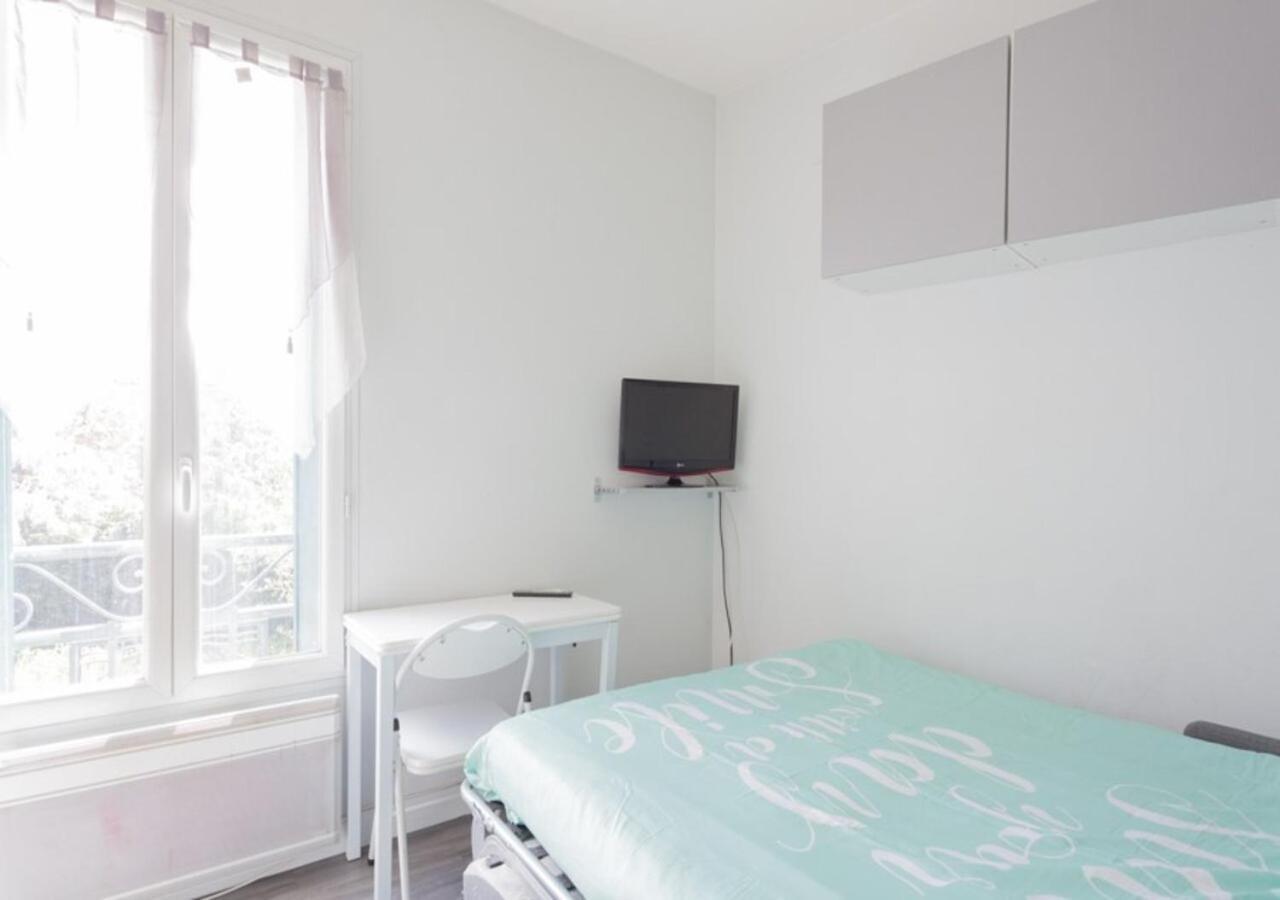 Studio Meuble Жантийи Экстерьер фото