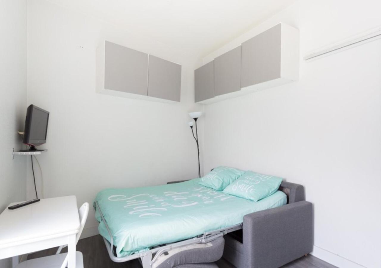Studio Meuble Жантийи Экстерьер фото