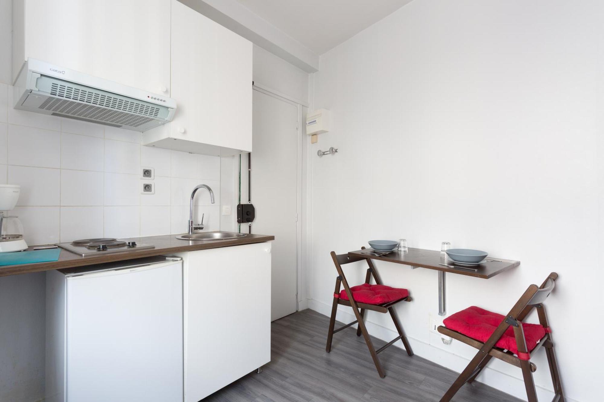 Studio Meuble Жантийи Экстерьер фото